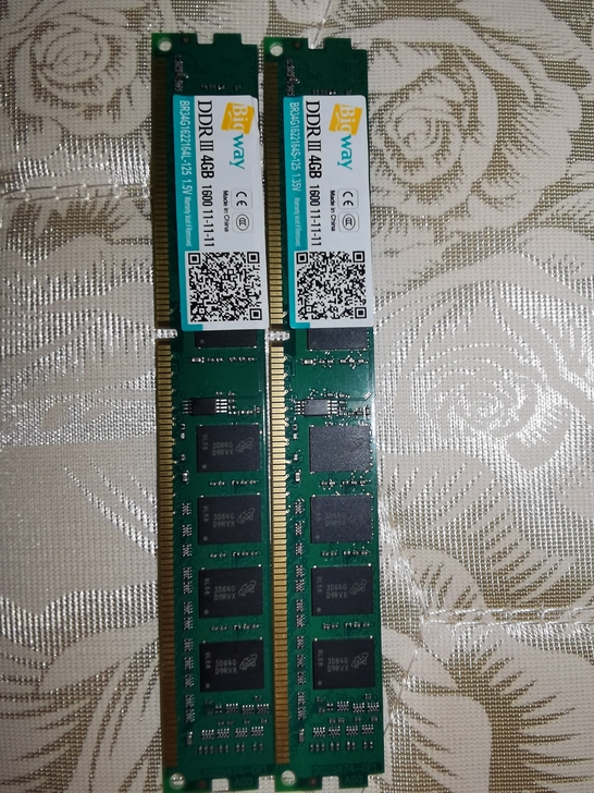 转自用2x4G的台式机内存,两条打包,电脑...