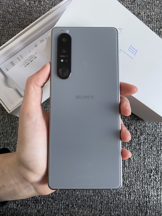 箱说全 充新机 索尼xperia1iii纱...