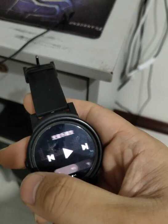 ticwatch e九成新没毛病功能完好成...