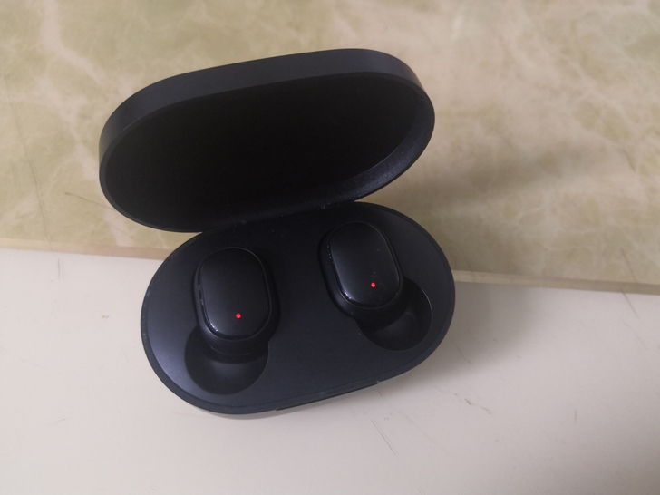 出个红米airdots