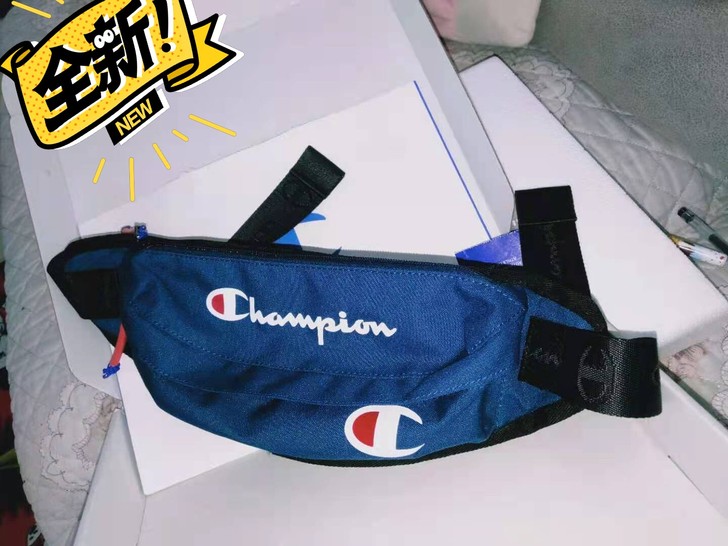 【全新正品】转让冠军斜跨包男腰包单肩包胸包...