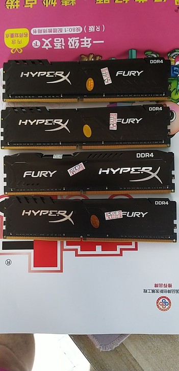 出4条金士顿DDR4 16G单条电脑内存，...