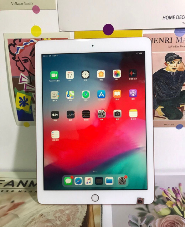 2019款ipad7代 128g 灰色 1...
