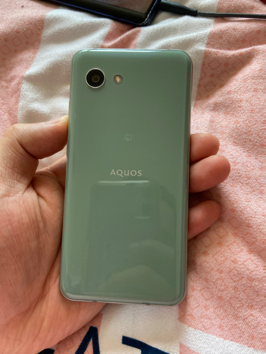 夏普AQUOS R2 Compact 80...