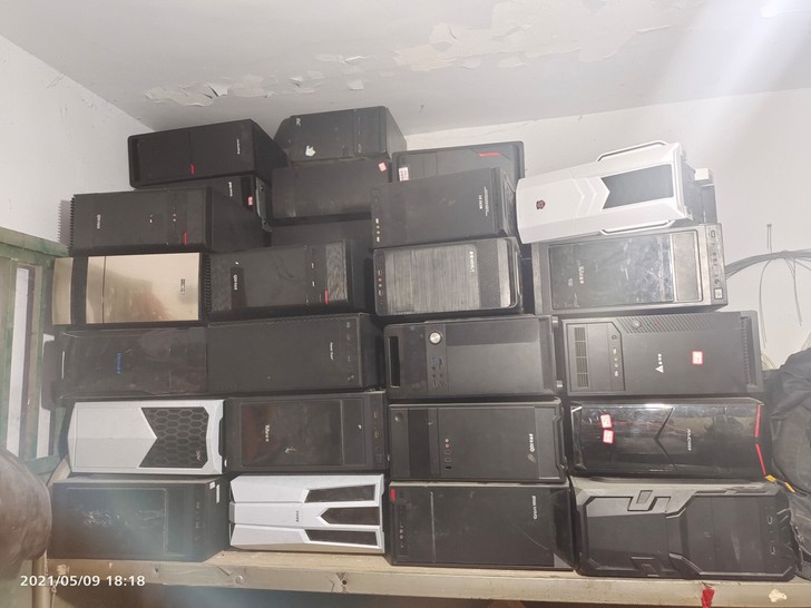 电脑机箱50个，配件齐全