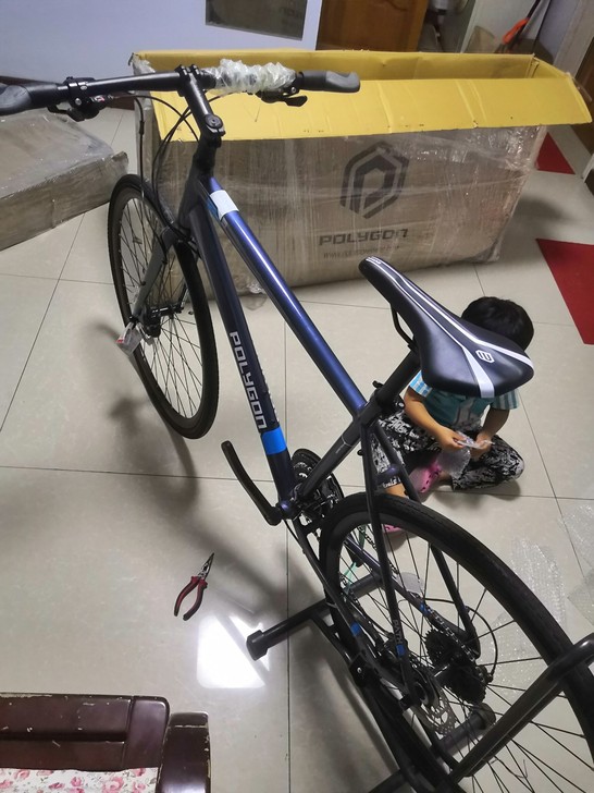 城市平把休闲旅行自行车