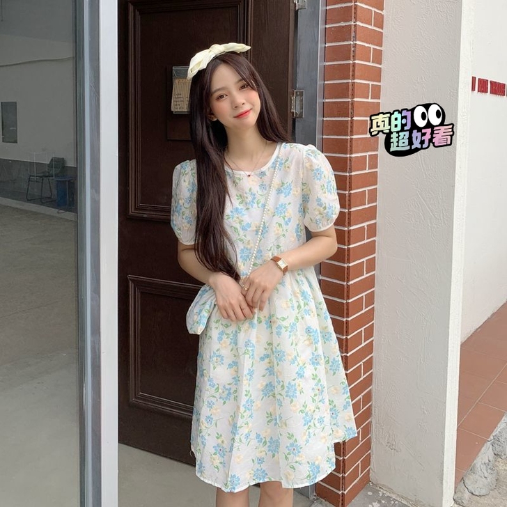 新款碎花连衣裙 全新