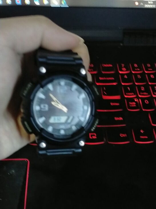 出卡西欧，当初淘宝305买，现在96不包出...