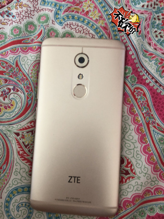 中兴手机ZTE A2017。处理器高通骁龙...