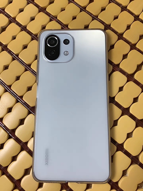 小米11青春版5G手机轻薄