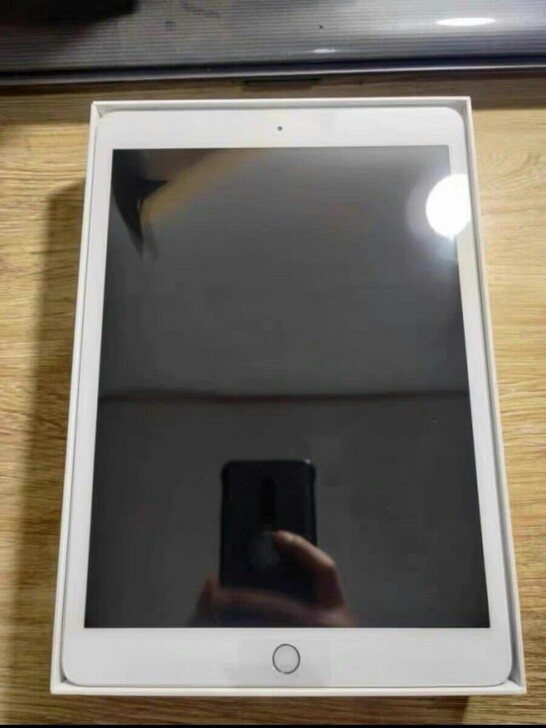 【个人闲置】ipad平板2019款wifi...