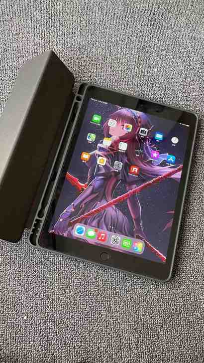 平板2020款iPad7代 128G 深空...
