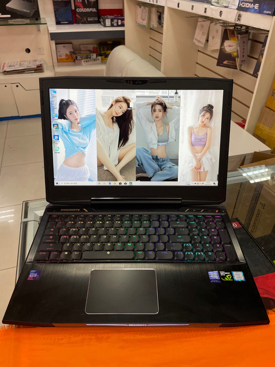 机械革命X8Ti游戏笔记本gtx1060八...
