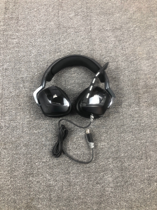 海盗船void pro rgb7.1声道头...