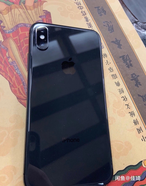 iPhone x黑色256g,有锁卡贴,完...