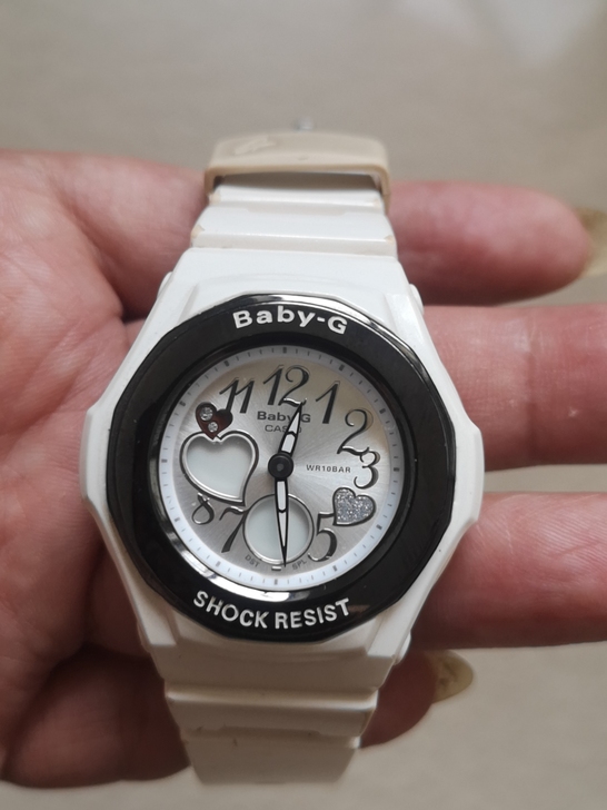卡西欧baby-g 型号是bga-102 ...