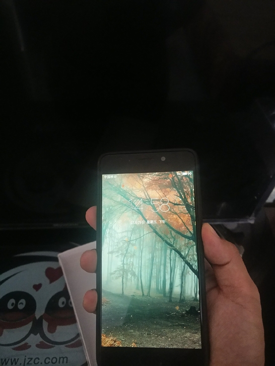 魅蓝note6， 骁龙芯片，金属机身。出售...