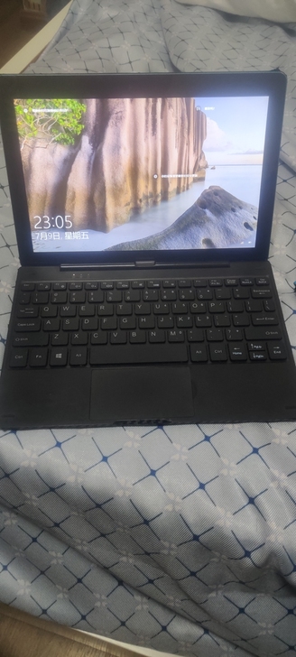 海尔青春小蓝平板电脑二合1一代，内存2G/...