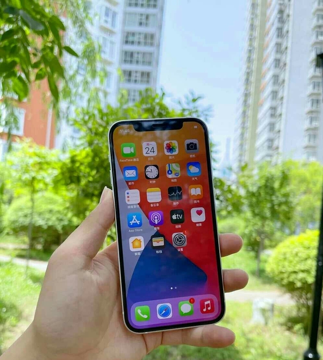 自用苹果iphone12，白色，128g，...