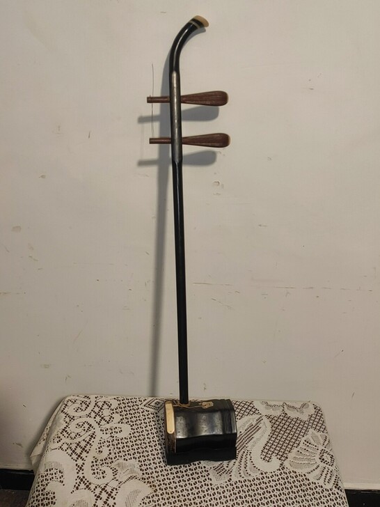 上海民族乐器一厂敦煌牌老二胡