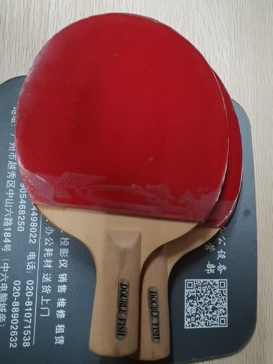 很新，连膜都没撕打球，现在学业繁忙，没空打啦