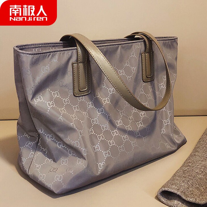 2021新款简约大容量牛津布单肩包托特包女...