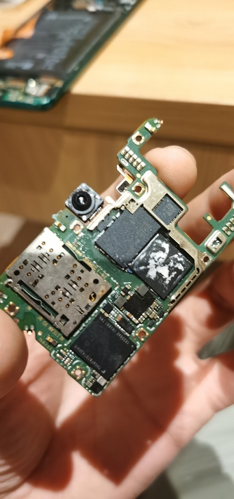 华为nova5或nova5pro手机能开机...