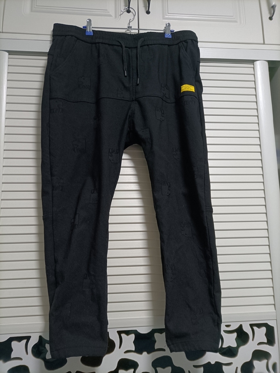 男士裤子！低价出售！几乎全新，只穿过两次！