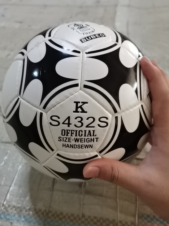 全新正品火车头ks432s四号手缝足球，官...