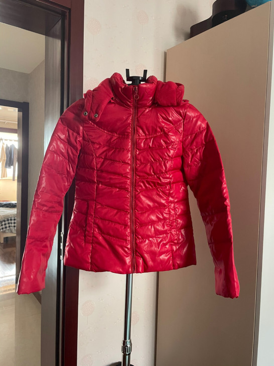 美特斯邦威短款羽绒服女 帽子可拆 160/...