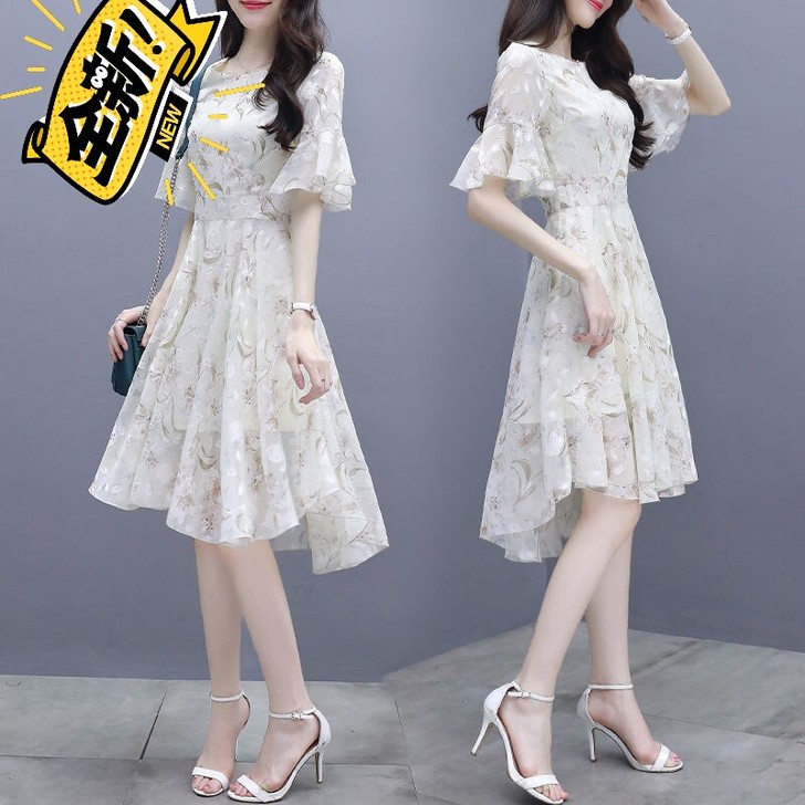 全新 冰丝连衣裙夏2021年新款碎花收腰显...
