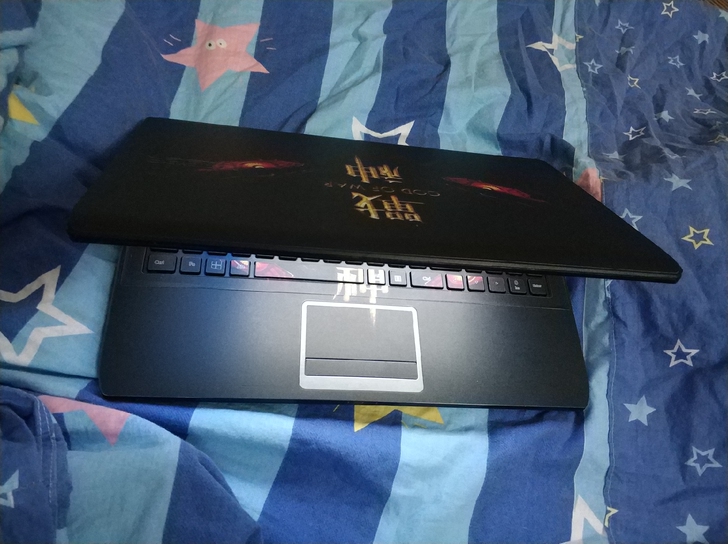 神舟战神游戏笔记本四代i5