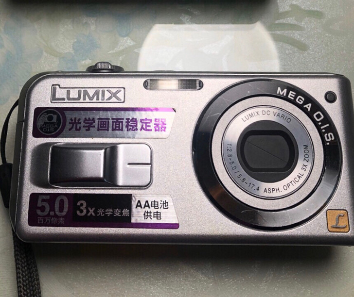 相机 松下DMC-LS2