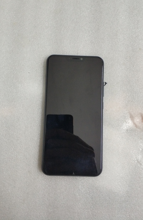 联想Z5手机,无拆无修!保修标完好,收来的...