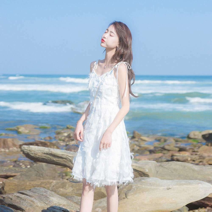全新仙女裙吊带露肩裙夏季修身显瘦V领性感仙...