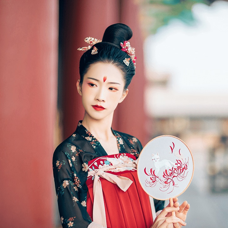 【第二件半价】汉尚华莲太平改良性价比汉服女...