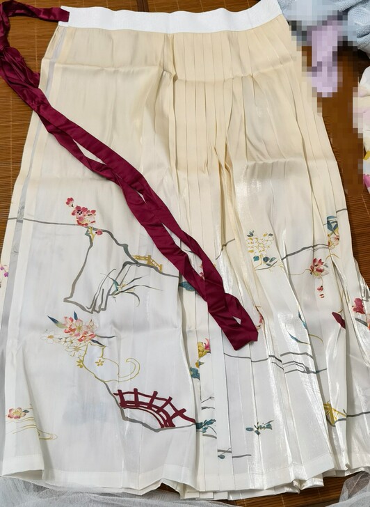 十三余 小豆蔻儿 汉服古风 称猫百迭裙 ...