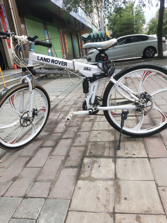 7成新左右山地车，平时工作忙没时间骑，现准...