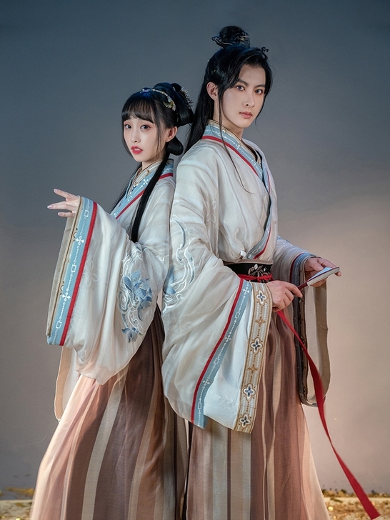 【十三余 小豆蔻儿】 [麒麟幻梦-小梦联名...