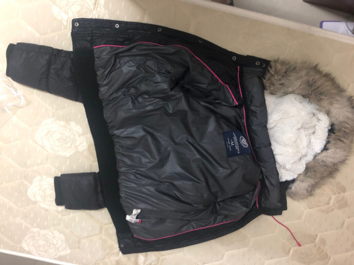 American eagle m码女式羽绒...