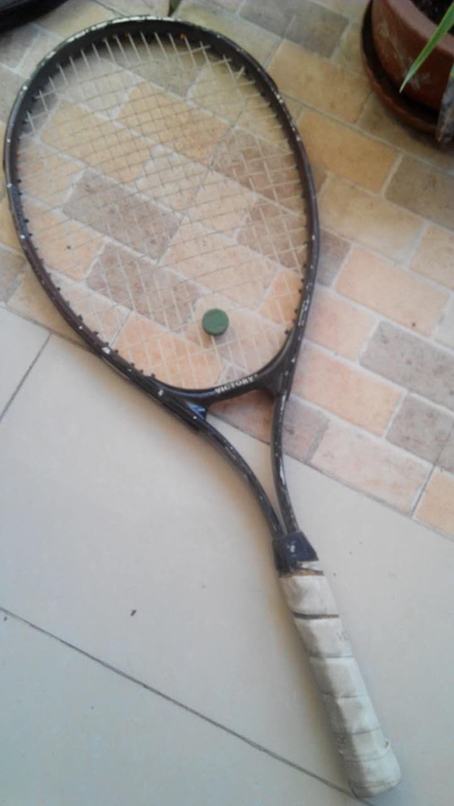 网球拍