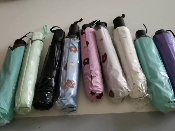 天堂晴手动雨伞，可视频看实物，不要与几块钱...