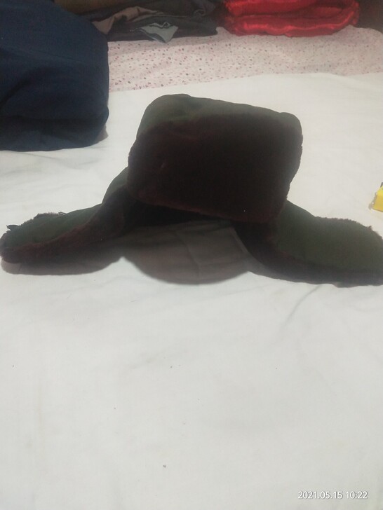 编号3534，型号1号，老式雷锋帽，品相完...