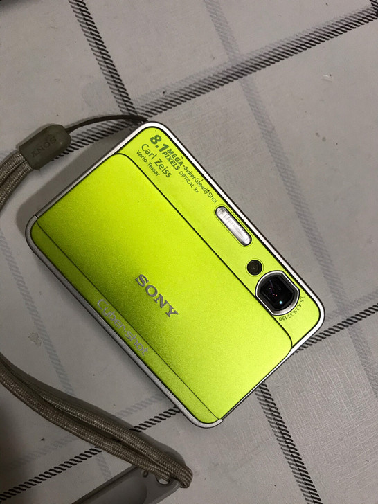 索尼DSC-T2；ccd火柴盒卡片数码相机，