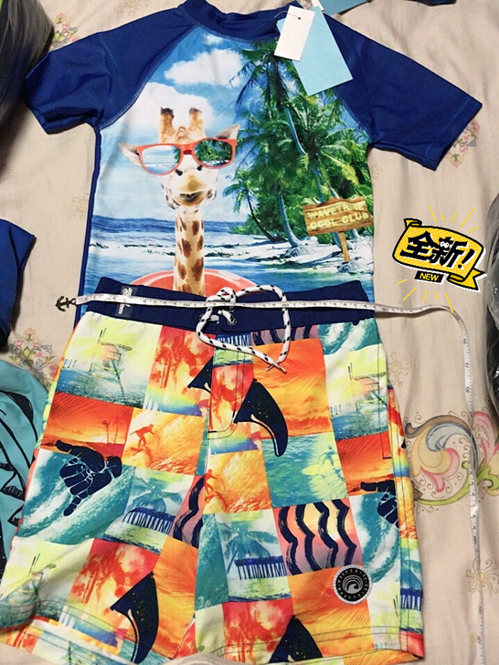 6码男童泳衣，全新，50倍防晒，全是出口货...