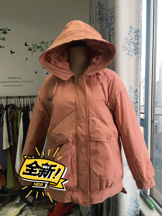 全新 学生连帽羽绒服  休闲女式羽绒服L码