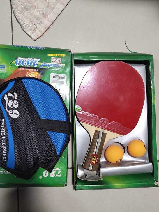 全新729乒乓球拍一只,样品,盒子有点旧,...