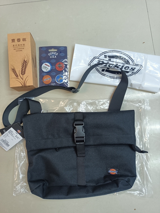 帝客dickies男女新款斜挎包纯色单肩包...