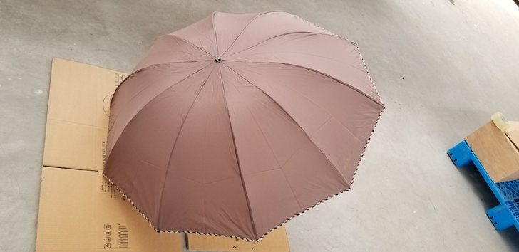 天堂伞 遮阳伞 三折伞 带图案