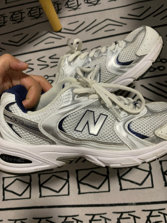 新百伦运动鞋 (非正勿扰)去年买的 九成新